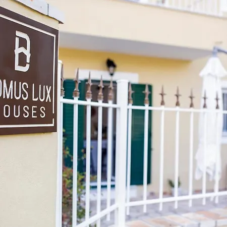 Apartmán Domus Lux Houses * Dius *